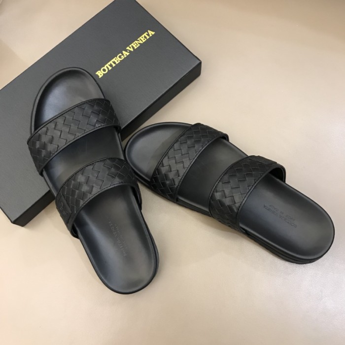 Bottega Veneta Slides 2