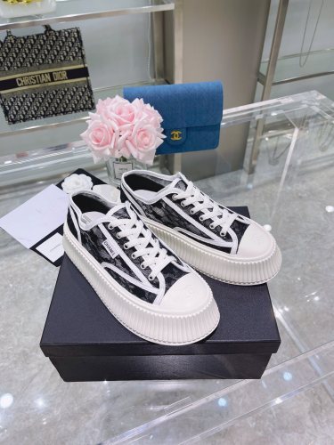 Chanel Platform Sneaker 4