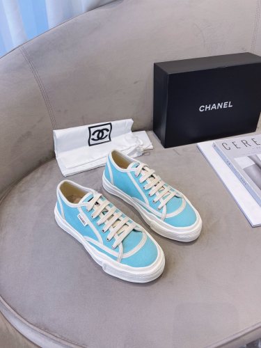 Chanel Flat canvas Sneaker 13