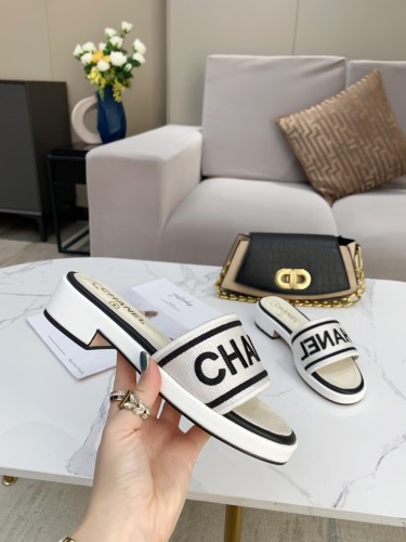 Chanel Slides 19