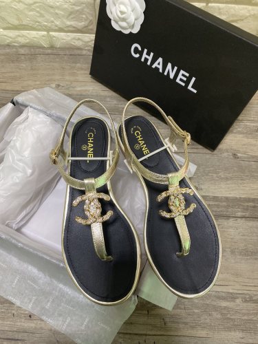 Chanel Slides 44