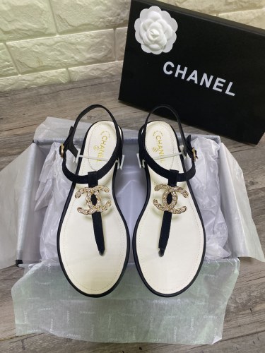 Chanel Slides 45