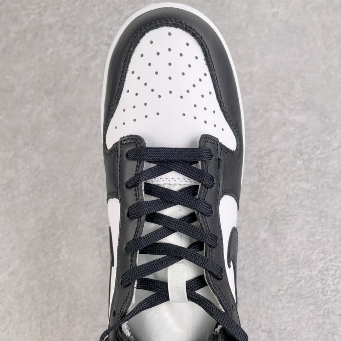 Nike Dunk High Panda (2021)