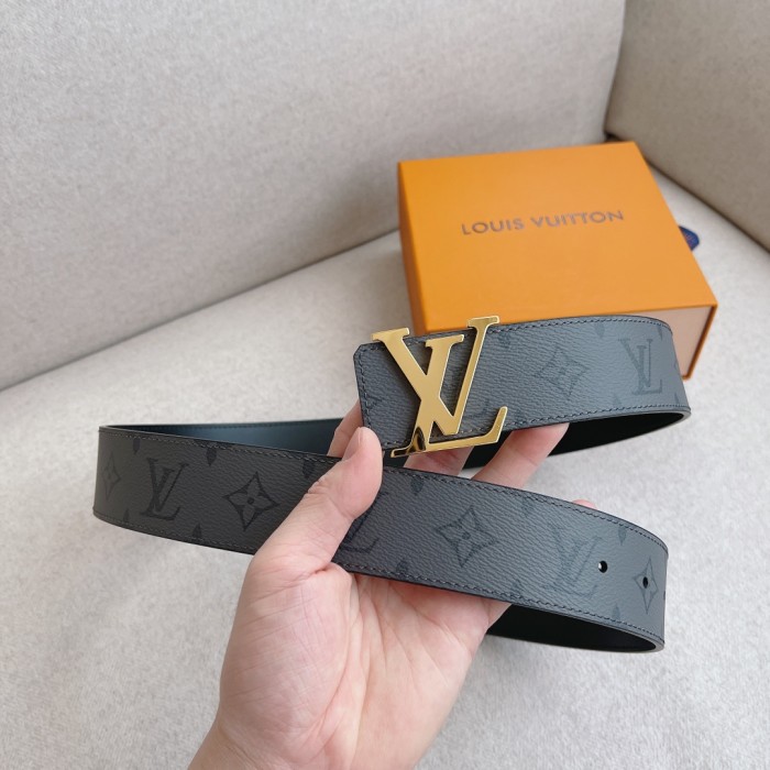 Louis Vuitton Belt 1 (width 4cm)