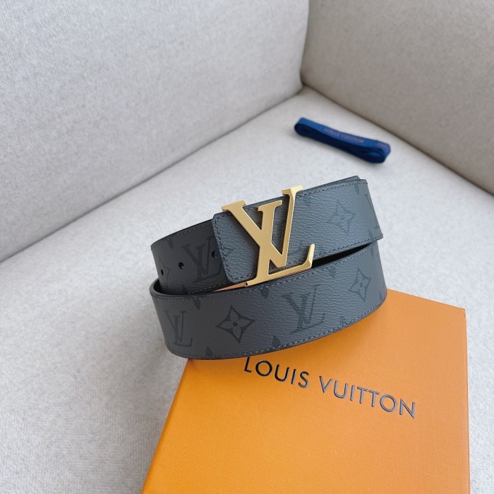 Louis Vuitton Belt 1 (width 4cm)