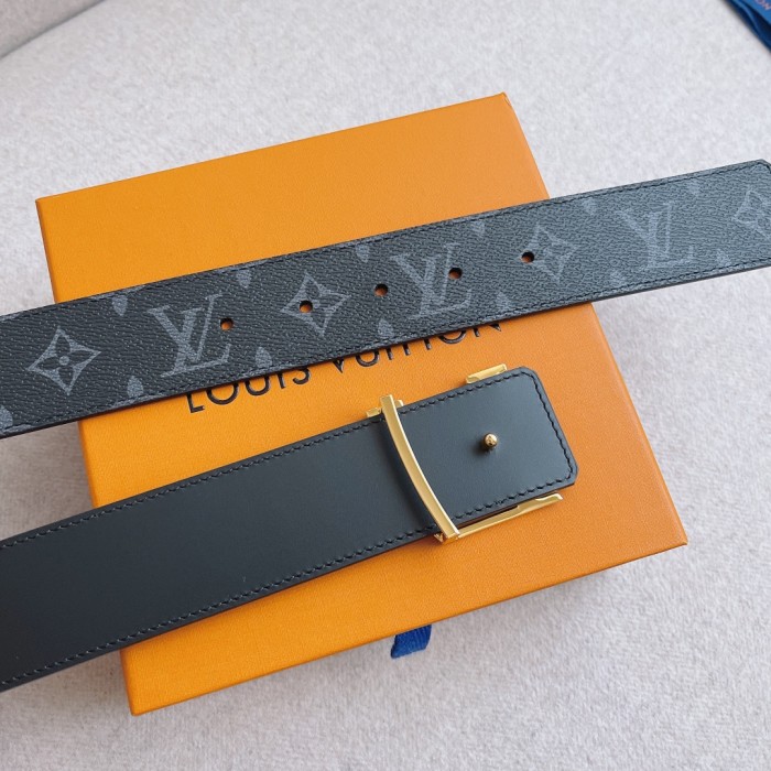 Louis Vuitton Belt 1 (width 4cm)