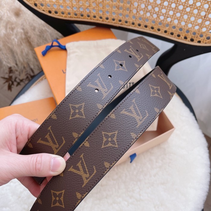 Louis Vuitton Belt 3 (width 4cm)