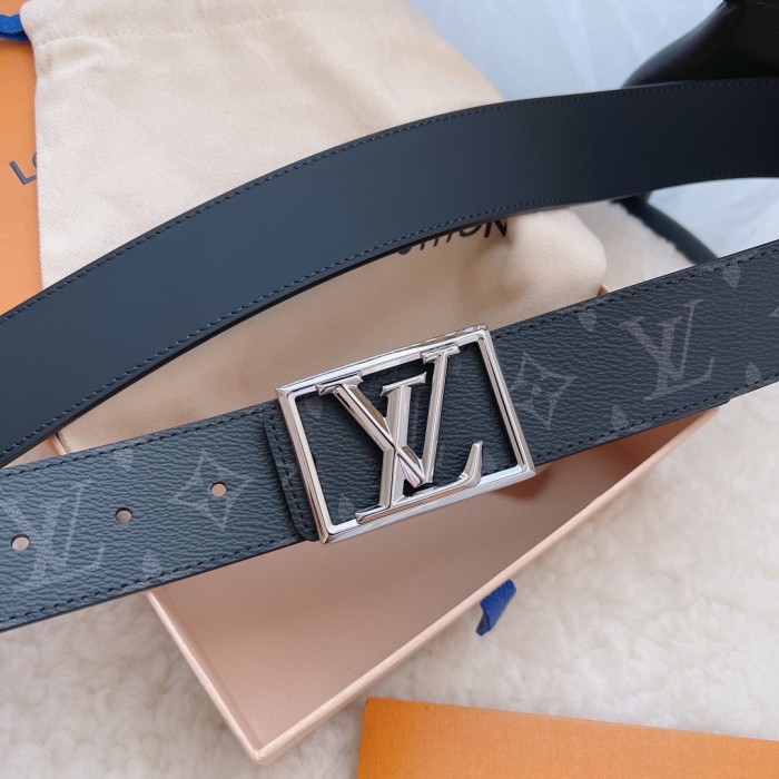 Louis Vuitton Belt 3 (width 4cm)