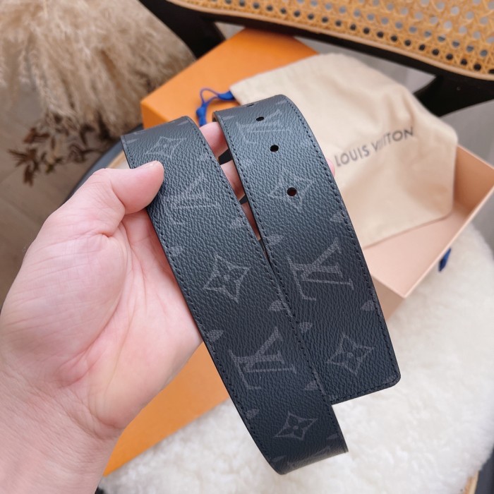 Louis Vuitton Belt 3 (width 4cm)