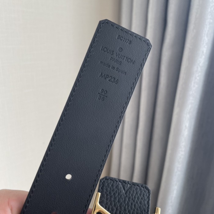 Louis Vuitton Belt 6 (width 4cm)