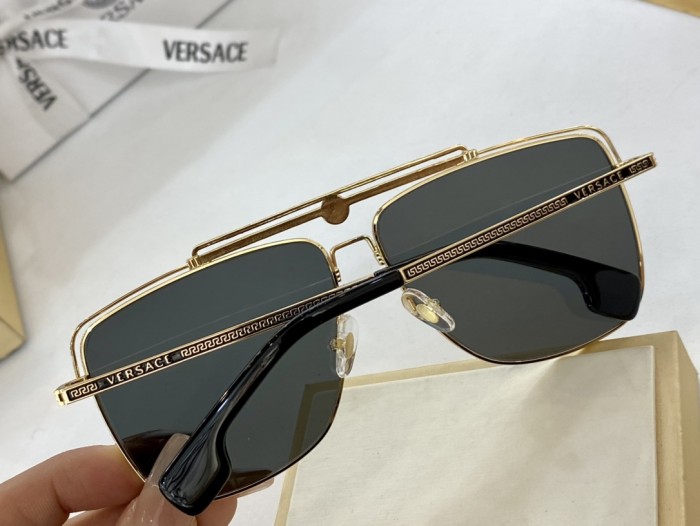 Sunglasses Versace VE2242 size 61口13-145