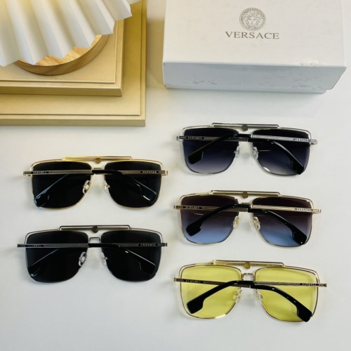 Sunglasses Versace VE2245 size 61口16-145