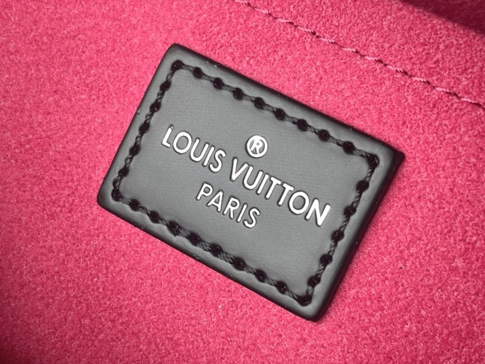 Handbag Louis Vuitton M58931 Cluny size：20 x 16 x 7.5