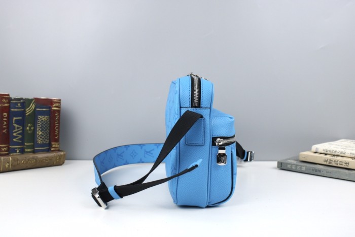 Handbag Louis Vuitton M30429 size 29.5*20*10.5cm