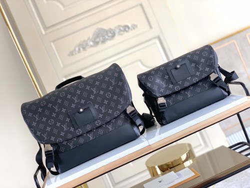 Handbag Louis Vuitton M40511 M40510 size 32X23X9cm
