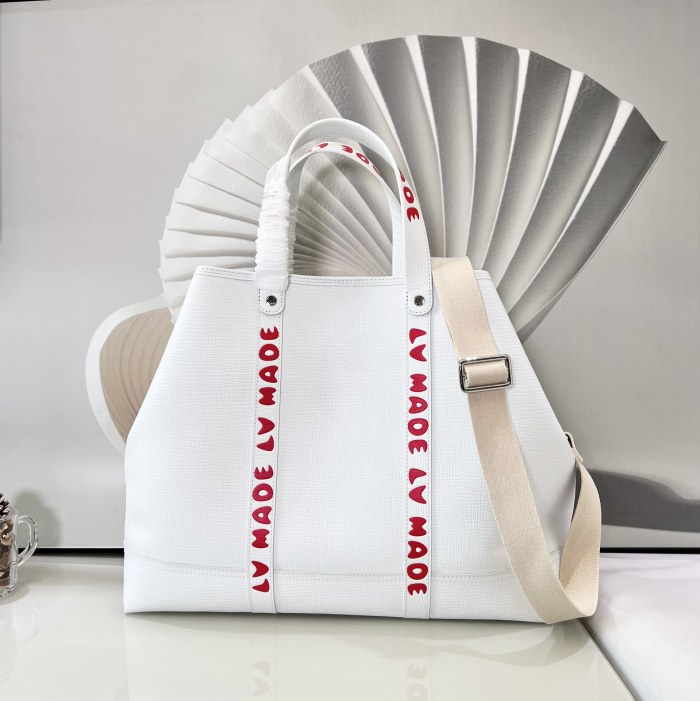 Handbag Louis Vuitton M59373 M59366 size 60-37-15cm