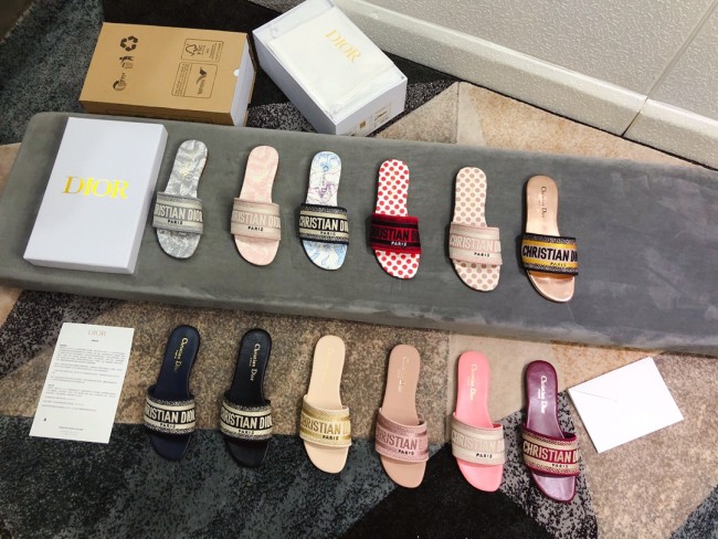 Dior Dway Slide 4