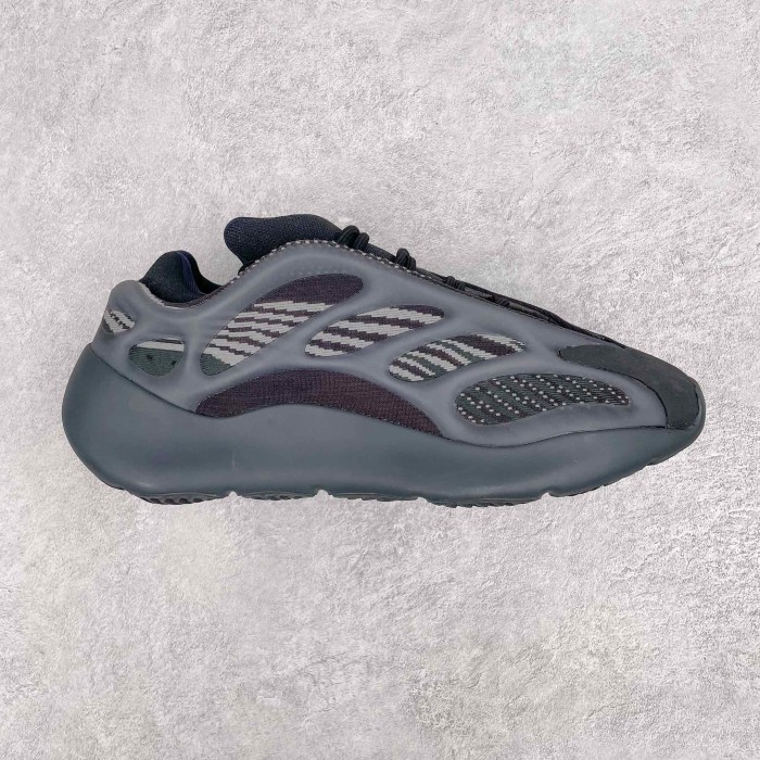 Adidas Yeezy 700 V3 Alvah