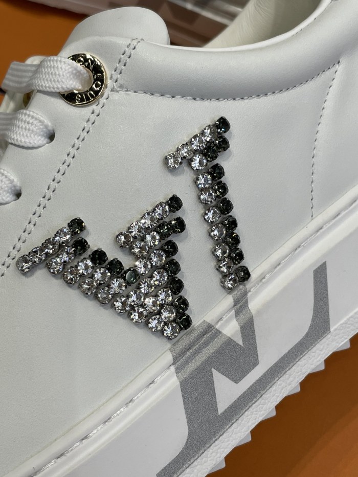 Louis Vuitton TIME OUT TRAINERS 6
