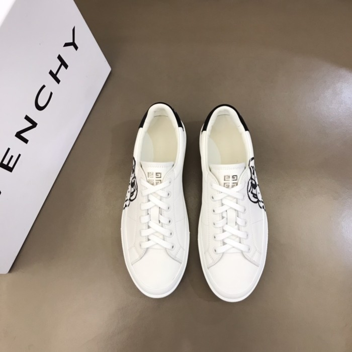 Givenchy Urban Street Logo-print Leather Sneakers 46