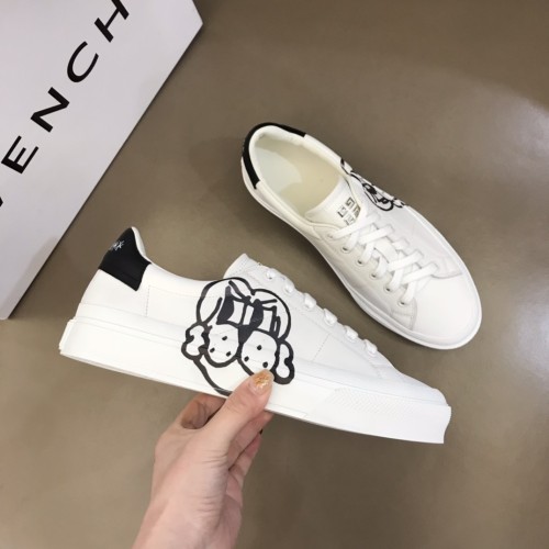 Givenchy Urban Street Logo-print Leather Sneakers 46