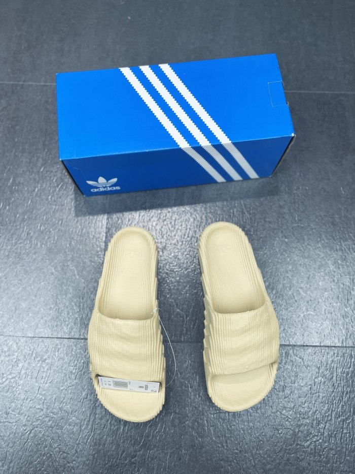 adidas Adilette 22 Slides St Desert Sand