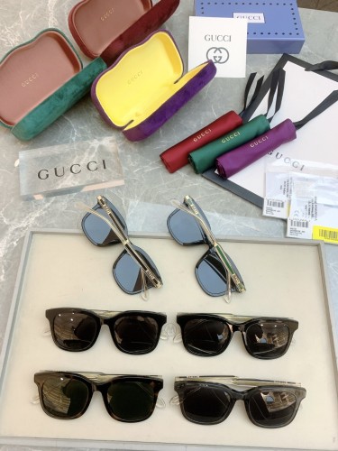 Sunglasses GUCCI GG0562S size:53口21-150