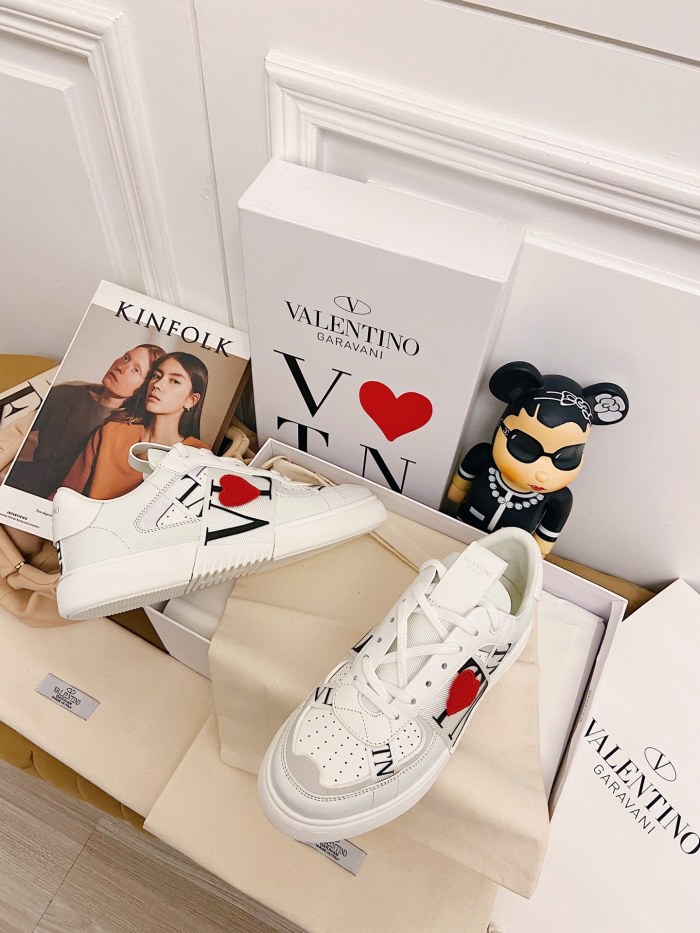 VALENTINO GARAVANI VL7N WOMEN Sneaker 4