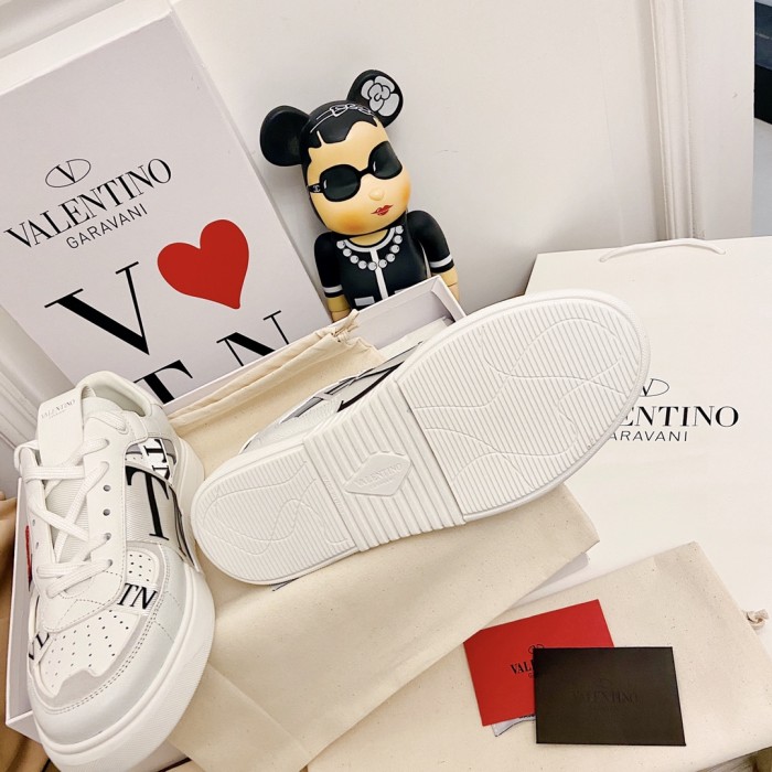 VALENTINO GARAVANI VL7N WOMEN Sneaker 4