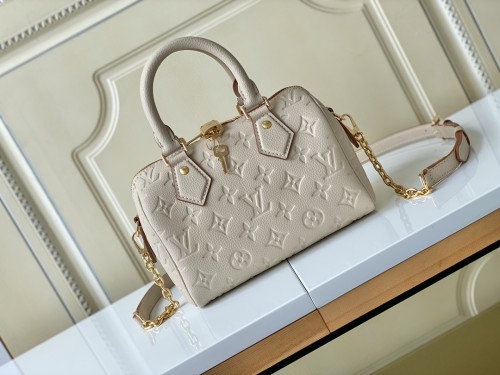 Handbag Louis Vuitton m46163 size 20.5 x 13.5 x 12cm