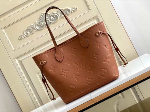 Handbag Louis Vuitton M46135