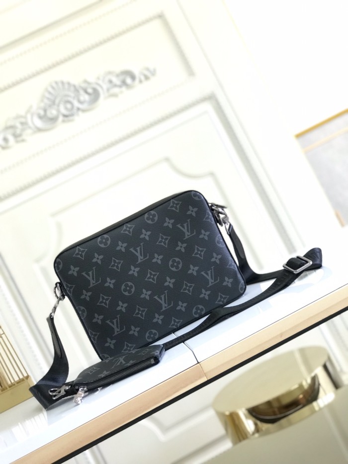 Handbag Louis Vuitton M69443 size Small bag: 12×7 cm Medium bag: 24×15 cm Large bag: 26×5×18 cm