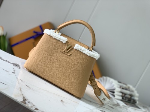 Handbag Louis Vuitton M59267 size 27x18 x 9 cm