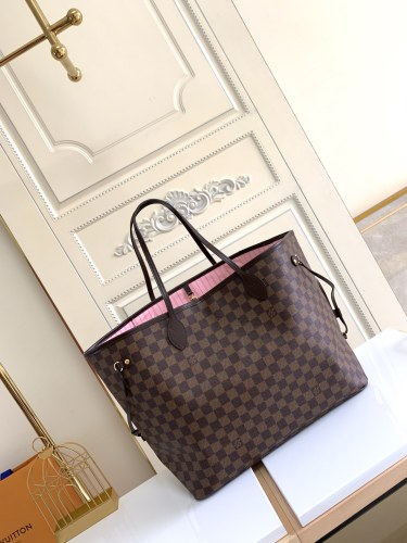 Handbag Louis Vuitton M40990 size 40*33*20