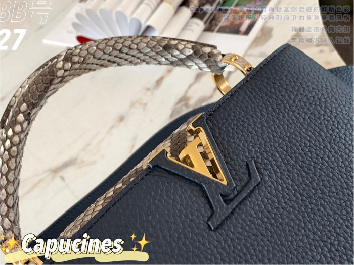 Handbag Louis Vuitton N80071 size 27 x 18 x 9