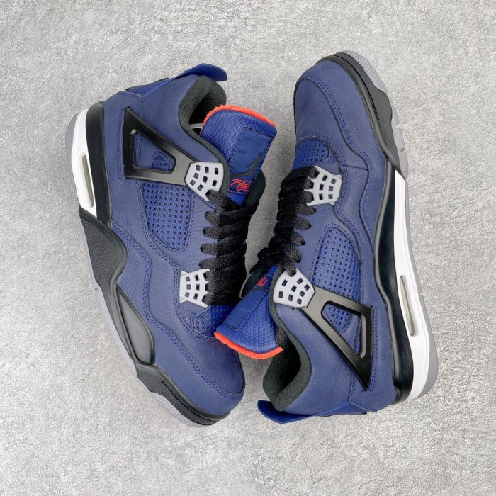 Jordan 4 Retro Winterized Loyal Blue