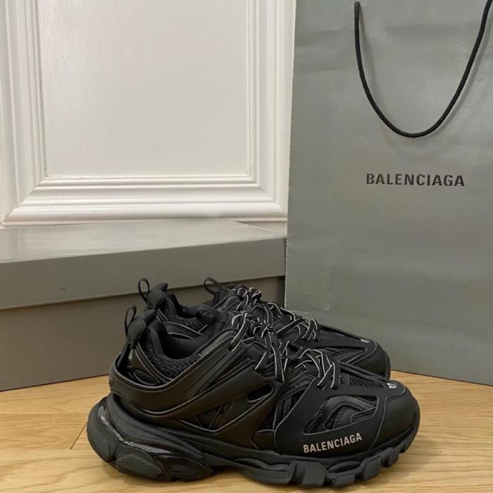 Balenciaga Track Black