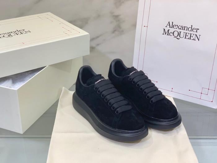 Alexander McQueen Oversized Triple Black