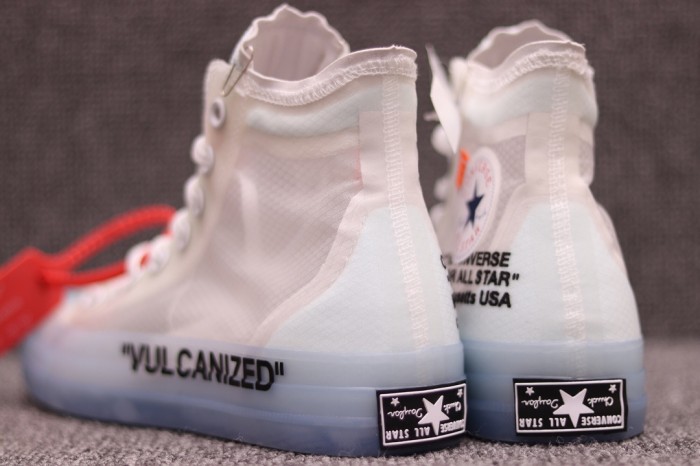 Converse Chuck Taylor All-Star Vulcanized Hi Off-White