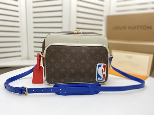 Handbag Louis Vuitton M85143 size 30.0 x22.0 x9.0 cm