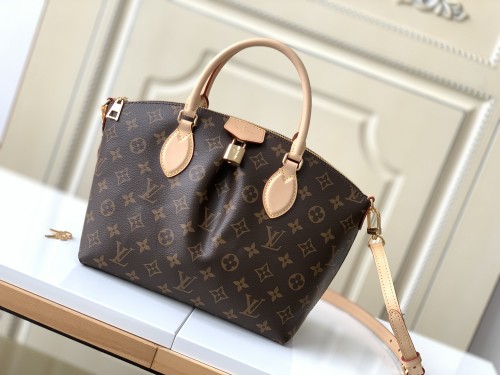 Handbag Louis Vuitton M45986 size 25 x 23 x 14cm