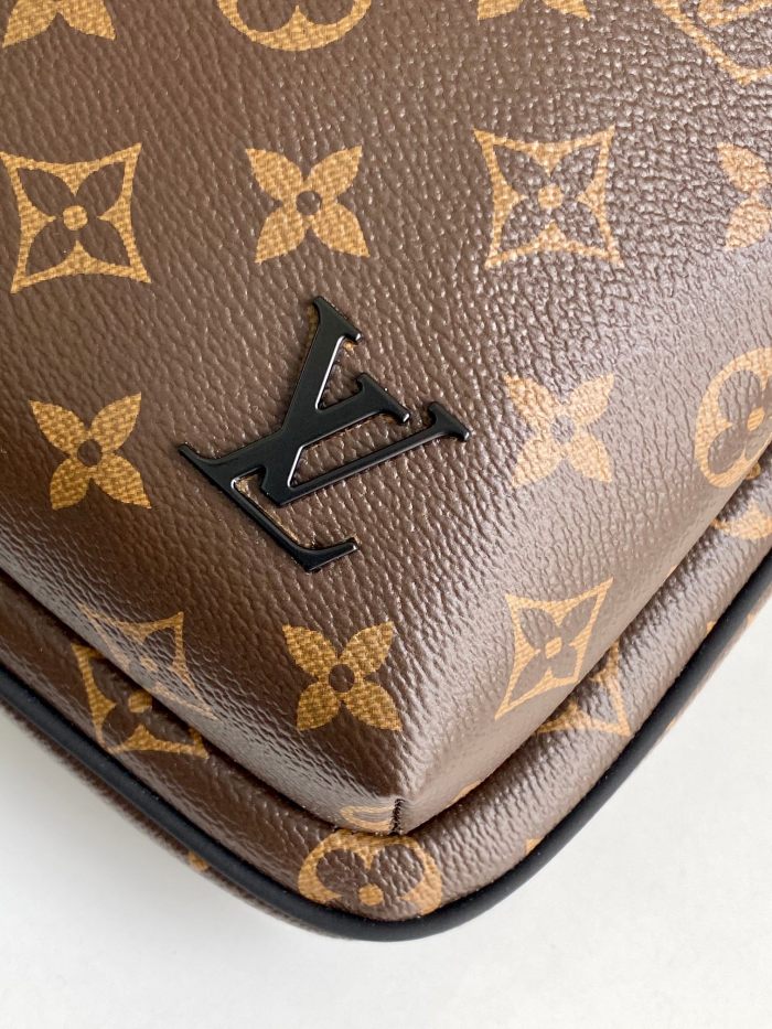 Handbag  Louis Vuitton 46327 size 20x31x7 cm