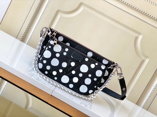 Handbag  Louis Vuitton M46410  size 24X13.5X4 cm