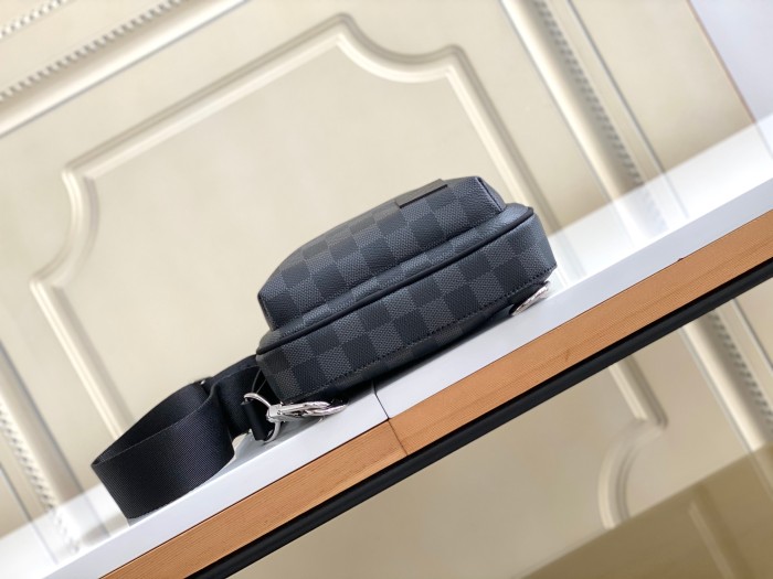 Handbag  Louis Vuitton  45302  size  20x31x7 cm