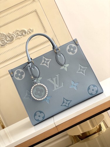 Handbag  Louis Vuitton  M45717  size 34*12*26 cm