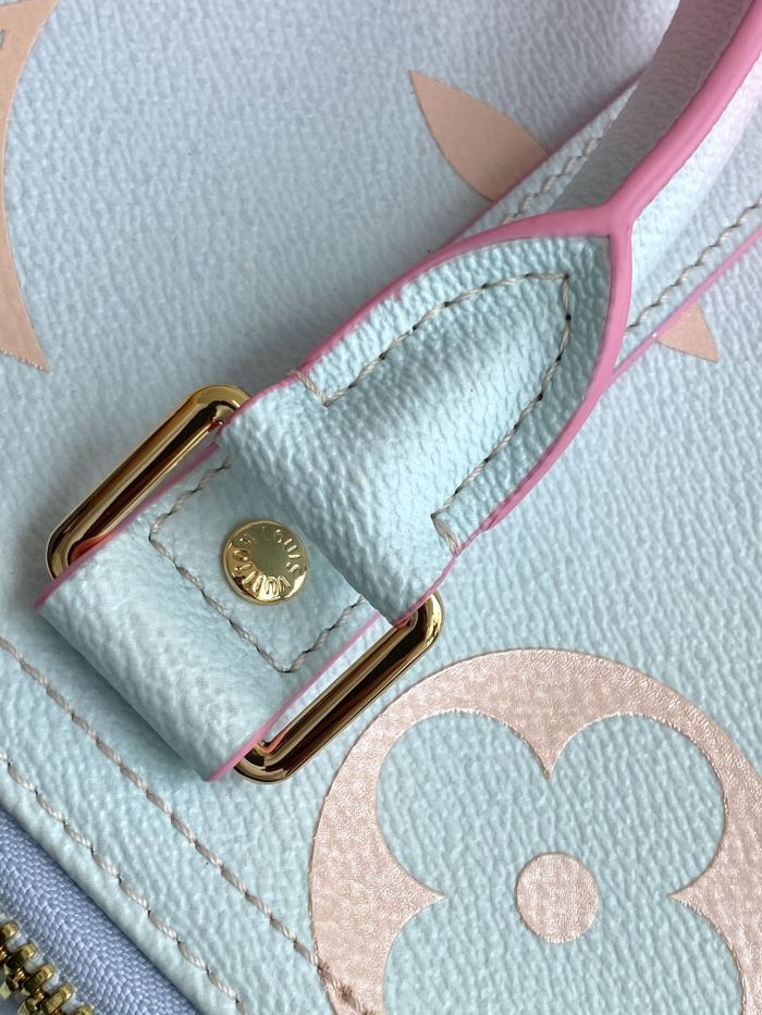  Handbag  Louis Vuitton  59943  size 45 x 27 x 20  cm 