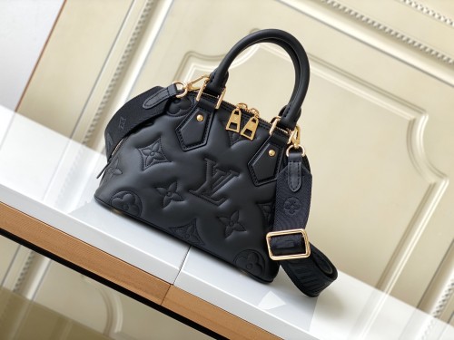 Handbag   Louis Vuitton  m59793  size  24.5 x 18 x 12  cm