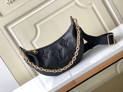  Handbag   Louis Vuitton  M59799  size  27.5x16x7 cm