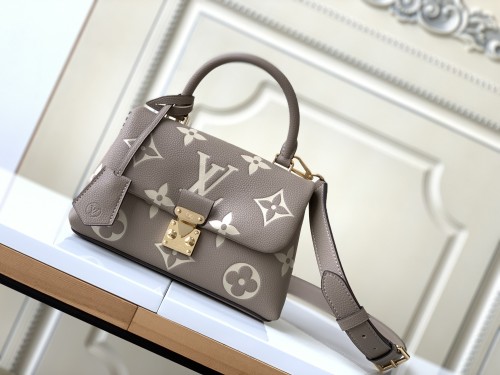  Handbag   Louis Vuitton  M46008  size  24.0 x 17.0 x 8.5  cm