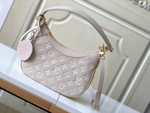  Handbag   Louis Vuitton  M46002  size  22 x 14 x 9  cm
